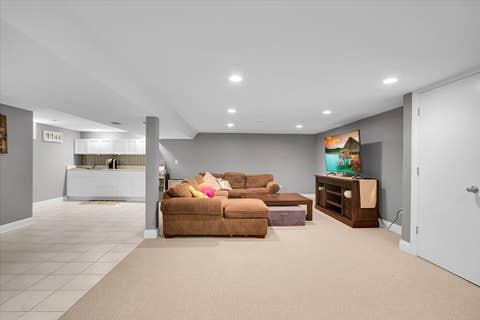 Tiny photo for 1402 S Robert Drive, Mount Prospect, IL 60056 (MLS # 12716584)