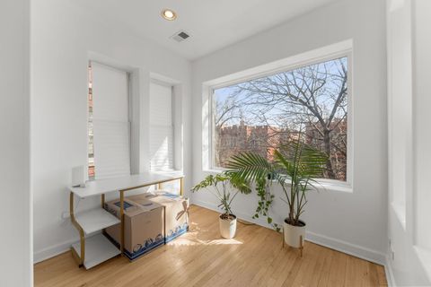 Tiny photo for 6722 S Ridgeland Avenue #3S, Chicago, IL 60649 (MLS # 12633873)