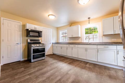 Tiny photo for 14802 Oak Street, Dolton, IL 60419 (MLS # 12727569)