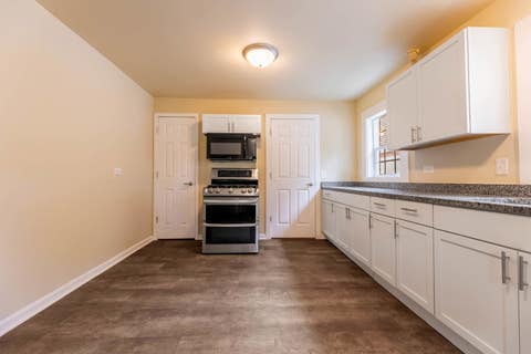 Tiny photo for 14802 Oak Street, Dolton, IL 60419 (MLS # 12727569)