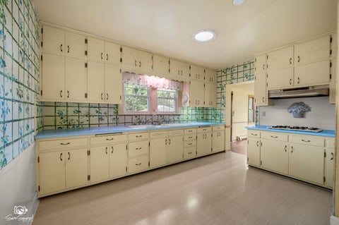 Tiny photo for 1295 Taylor Street, Joliet, IL 60435 (MLS # 12763264)