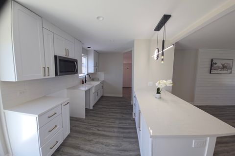 Tiny photo for 444 Concord Drive, Chicago Heights, IL 60411 (MLS # 12511763)