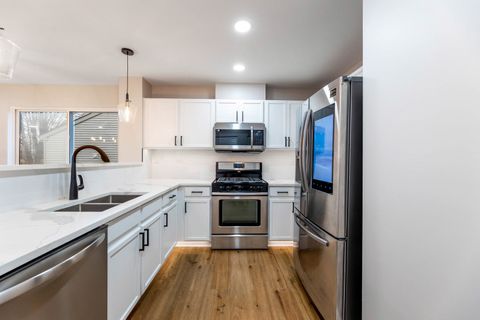 Tiny photo for 2906 Meadowview Lane, Montgomery, IL 60538 (MLS # 12535136)