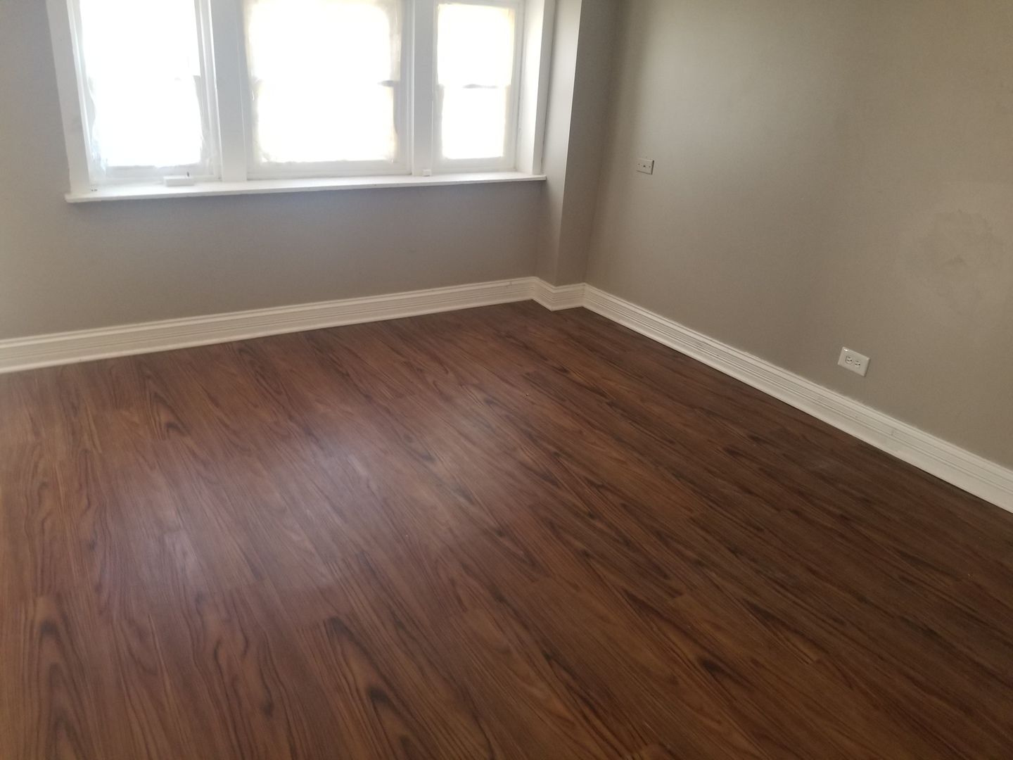 2412 N Lockwood Avenue