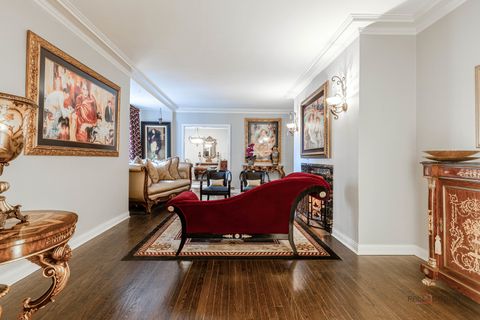 Tiny photo for 6334 N Sheridan Road #3E, Chicago, IL 60660 (MLS # 12654166)
