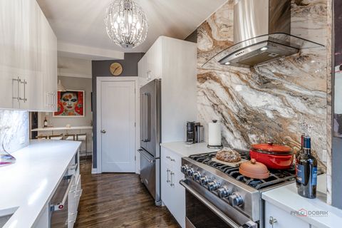Tiny photo for 6334 N Sheridan Road #3E, Chicago, IL 60660 (MLS # 12654166)