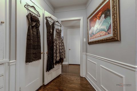 Tiny photo for 6334 N Sheridan Road #3E, Chicago, IL 60660 (MLS # 12654166)