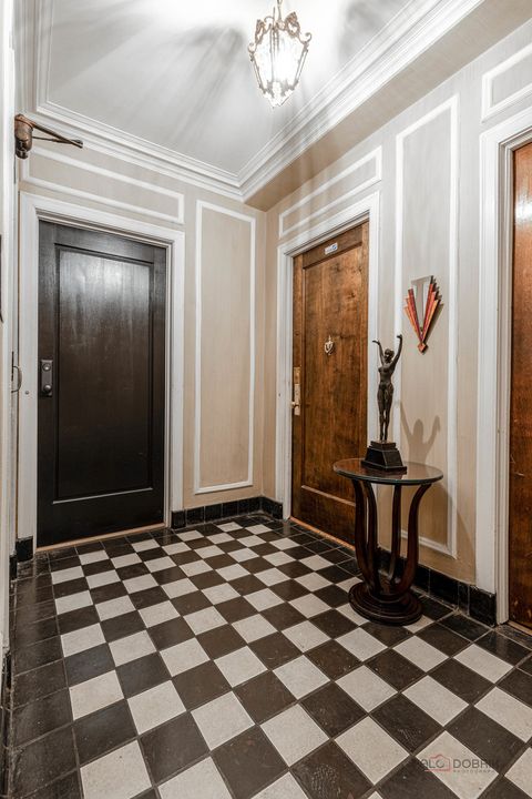 Tiny photo for 6334 N Sheridan Road #3E, Chicago, IL 60660 (MLS # 12654166)