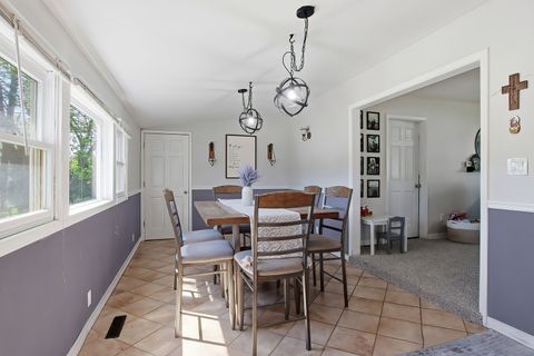 Tiny photo for 1820 Parklane Avenue, McHenry, IL 60050 (MLS # 12624596)