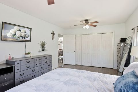 Tiny photo for 1820 Parklane Avenue, McHenry, IL 60050 (MLS # 12624596)