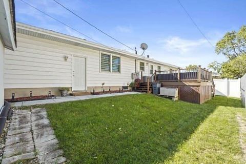 Tiny photo for 2150 W 95th Avenue, Crown Point, IN 46307 (MLS # 12584950)