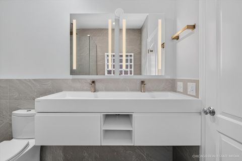 Tiny photo for 4711 N Malden Street #2S, Chicago, IL 60640 (MLS # 12664307)
