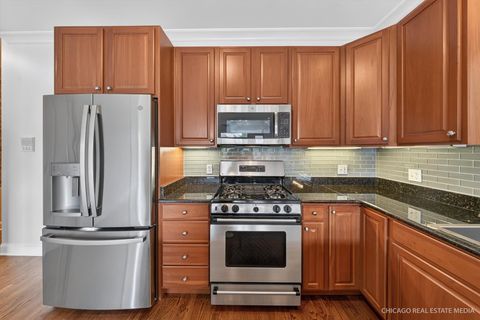Tiny photo for 4711 N Malden Street #2S, Chicago, IL 60640 (MLS # 12664307)