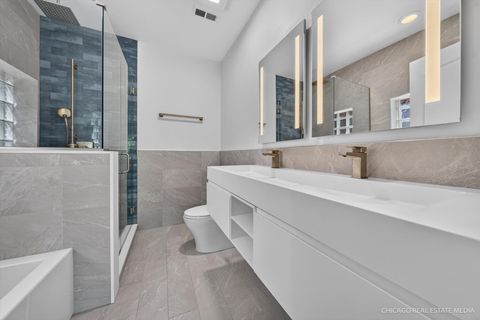 Tiny photo for 4711 N Malden Street #2S, Chicago, IL 60640 (MLS # 12664307)