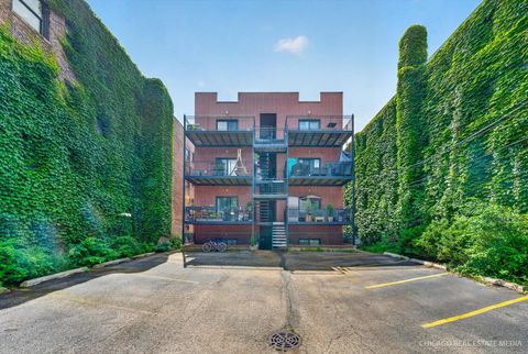 Tiny photo for 4711 N Malden Street #2S, Chicago, IL 60640 (MLS # 12664307)