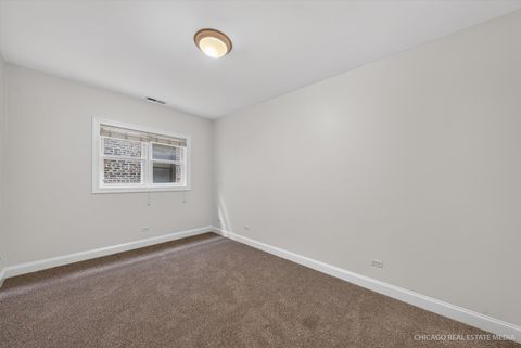 Tiny photo for 4711 N Malden Street #2S, Chicago, IL 60640 (MLS # 12664307)