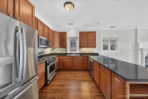 Tiny photo for 4711 N Malden Street #2S, Chicago, IL 60640 (MLS # 12664307)