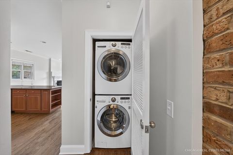 Tiny photo for 4711 N Malden Street #2S, Chicago, IL 60640 (MLS # 12664307)