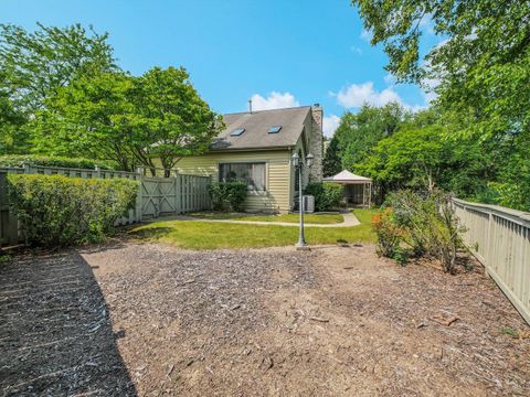 Tiny photo for 116 Cayuga Court, Bloomingdale, IL 60108 (MLS # 12713242)
