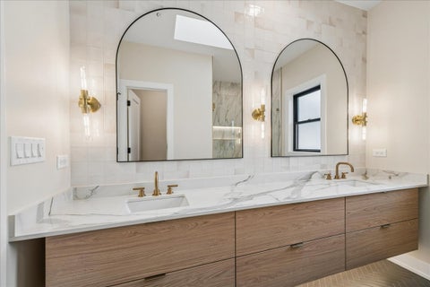 Tiny photo for 3841 N Kenneth Avenue, Chicago, IL 60641 (MLS # 12743447)