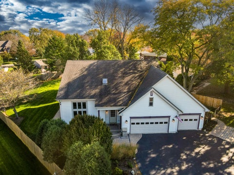 Photo of 1141 N Hicks Road, Palatine, IL 60067 (MLS # 12795903)