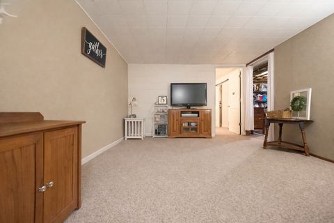 Tiny photo for 617 Orchard Street, Dixon, IL 61021 (MLS # 12574863)