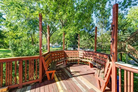 Tiny photo for 20831 N Maple Court, Deerfield, IL 60015 (MLS # 12472907)