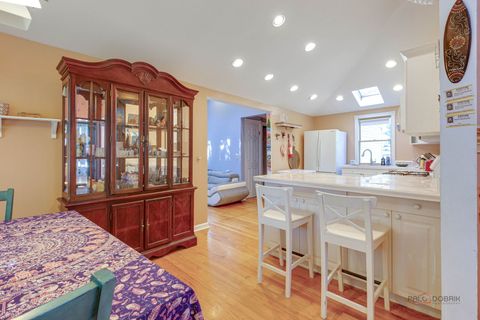 Tiny photo for 20831 N Maple Court, Deerfield, IL 60015 (MLS # 12472907)