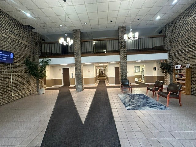 1463 Mercury Drive 218