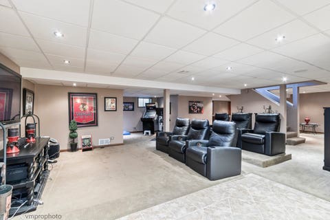 Tiny photo for 3780 Anjou Lane, Hoffman Estates, IL 60192 (MLS # 12637655)
