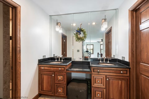 Tiny photo for 3780 Anjou Lane, Hoffman Estates, IL 60192 (MLS # 12637655)