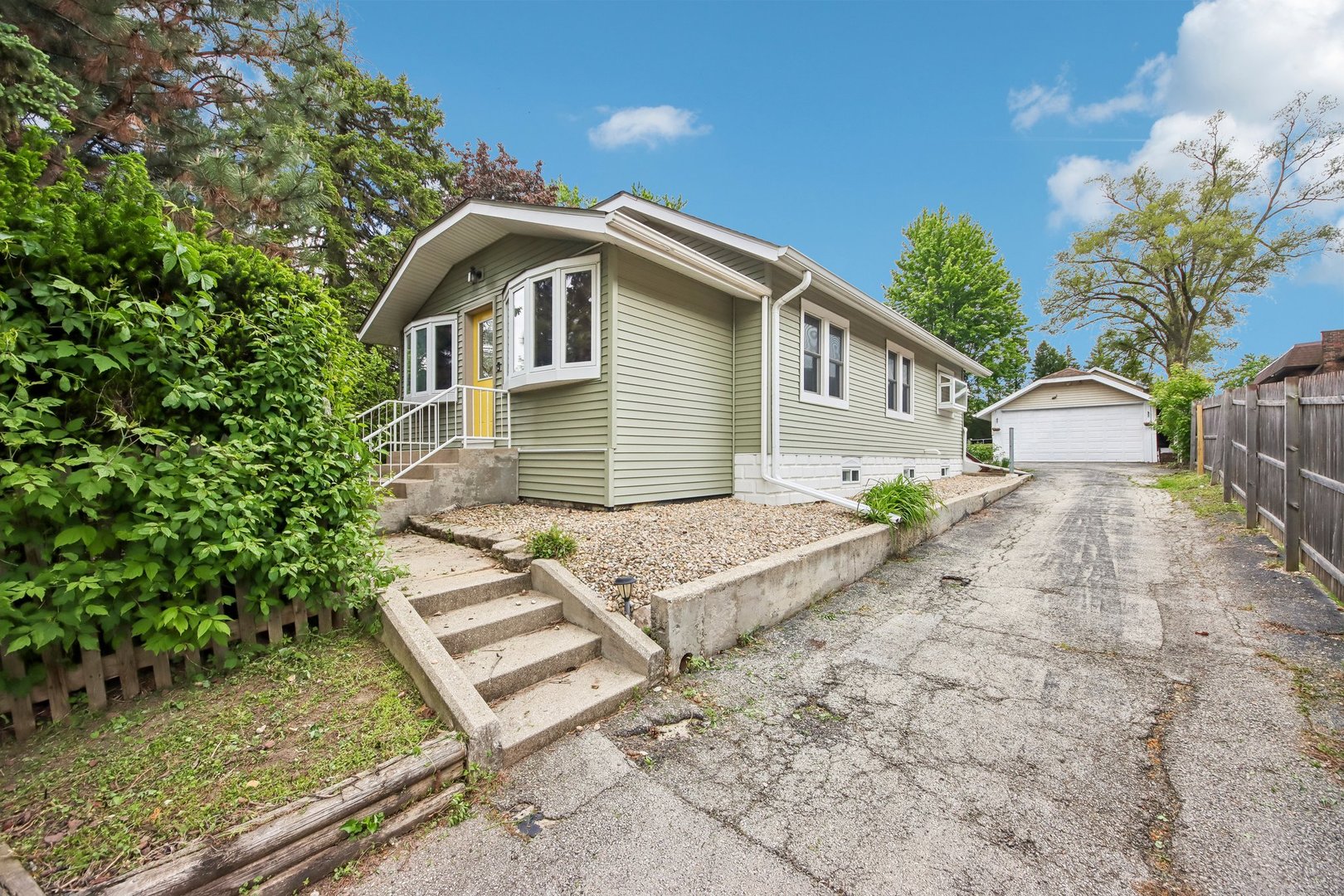 117 E 55th Street