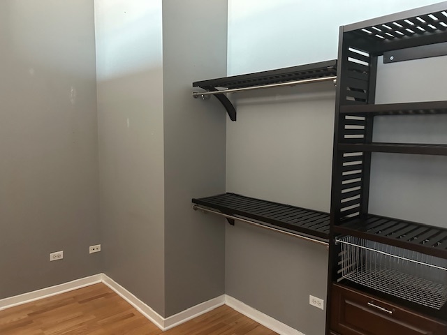 1600 S Indiana Avenue 1807