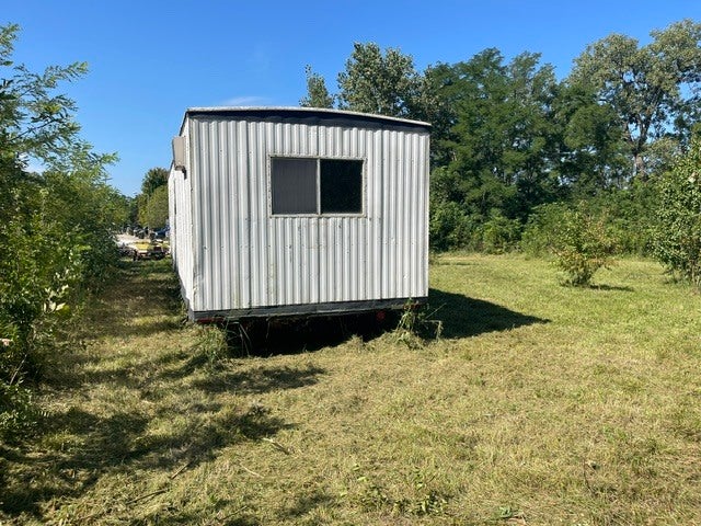 7 lots N rt 129 & Hole in the wall Court