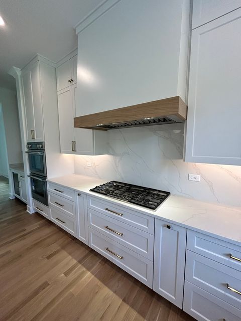 Tiny photo for 444 E Schiller Street, Elmhurst, IL 60126 (MLS # 12513475)