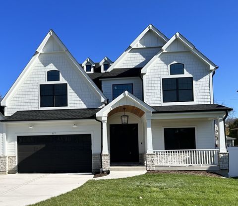 444 E Schiller Street Elmhurst IL 60126