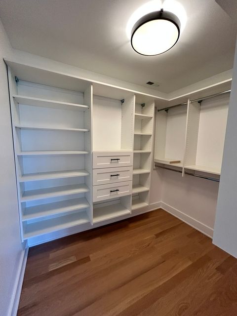 Tiny photo for 444 E Schiller Street, Elmhurst, IL 60126 (MLS # 12513475)