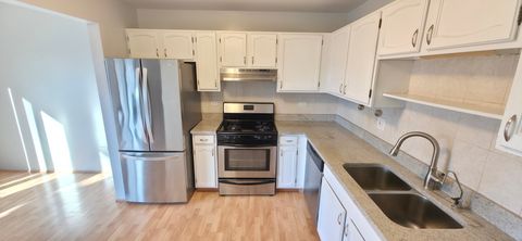 Tiny photo for 660 Cumberland Trail #BB2, Roselle, IL 60172 (MLS # 12535909)