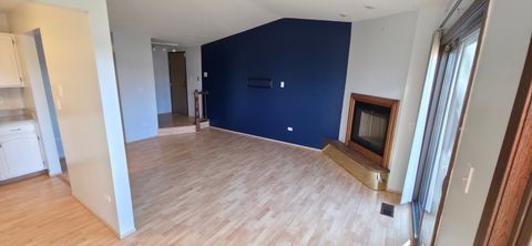 Tiny photo for 660 Cumberland Trail #BB2, Roselle, IL 60172 (MLS # 12535909)