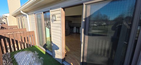 Tiny photo for 660 Cumberland Trail #BB2, Roselle, IL 60172 (MLS # 12535909)