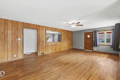 Tiny photo for 502 E Florida Avenue, Urbana, IL 61801 (MLS # 12554600)