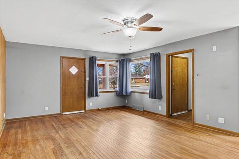 Tiny photo for 502 E Florida Avenue, Urbana, IL 61801 (MLS # 12554600)