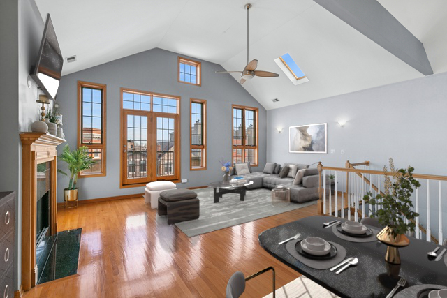 4426 S CALUMET Avenue 3