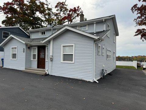 A home in Grayslake