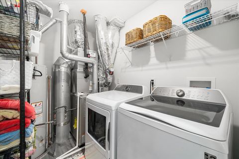 Tiny photo for 1125 Hawk Hollow Drive, Yorkville, IL 60560 (MLS # 12620275)