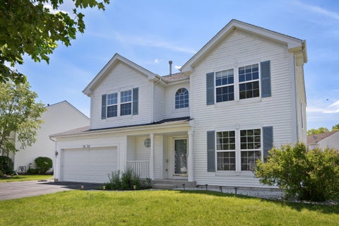 Photo of 5687 McKenzie Drive, Lake In The Hills, IL 60156 (MLS # 12689753)