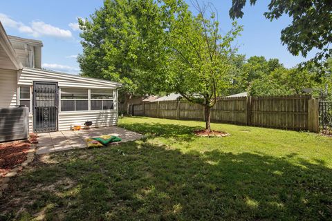 Tiny photo for 26 Skyview Drive, Springfield, IL 62702 (MLS # 12692881)