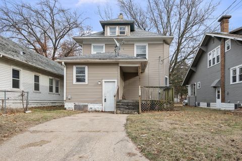 Tiny photo for 1234 12th Street, Rock Island, IL 61201 (MLS # 100000340)