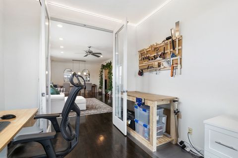 Tiny photo for 1735 W Lawrence Avenue #3W, Chicago, IL 60640 (MLS # 12599576)