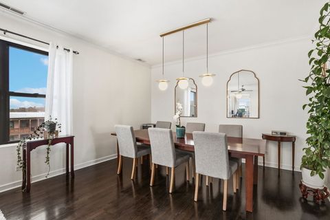 Tiny photo for 1735 W Lawrence Avenue #3W, Chicago, IL 60640 (MLS # 12599576)